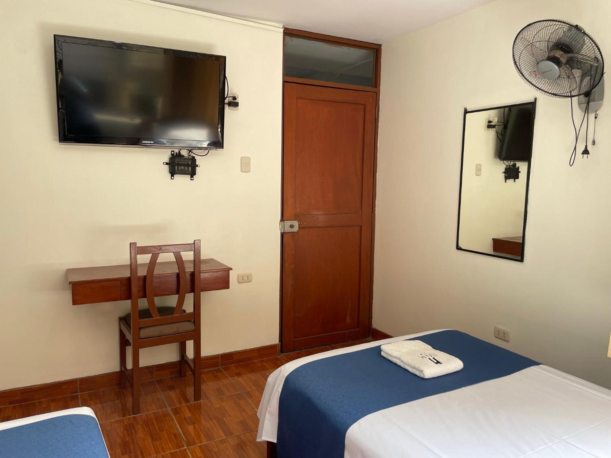 Hotel Italia I Chiclayo Exterior photo